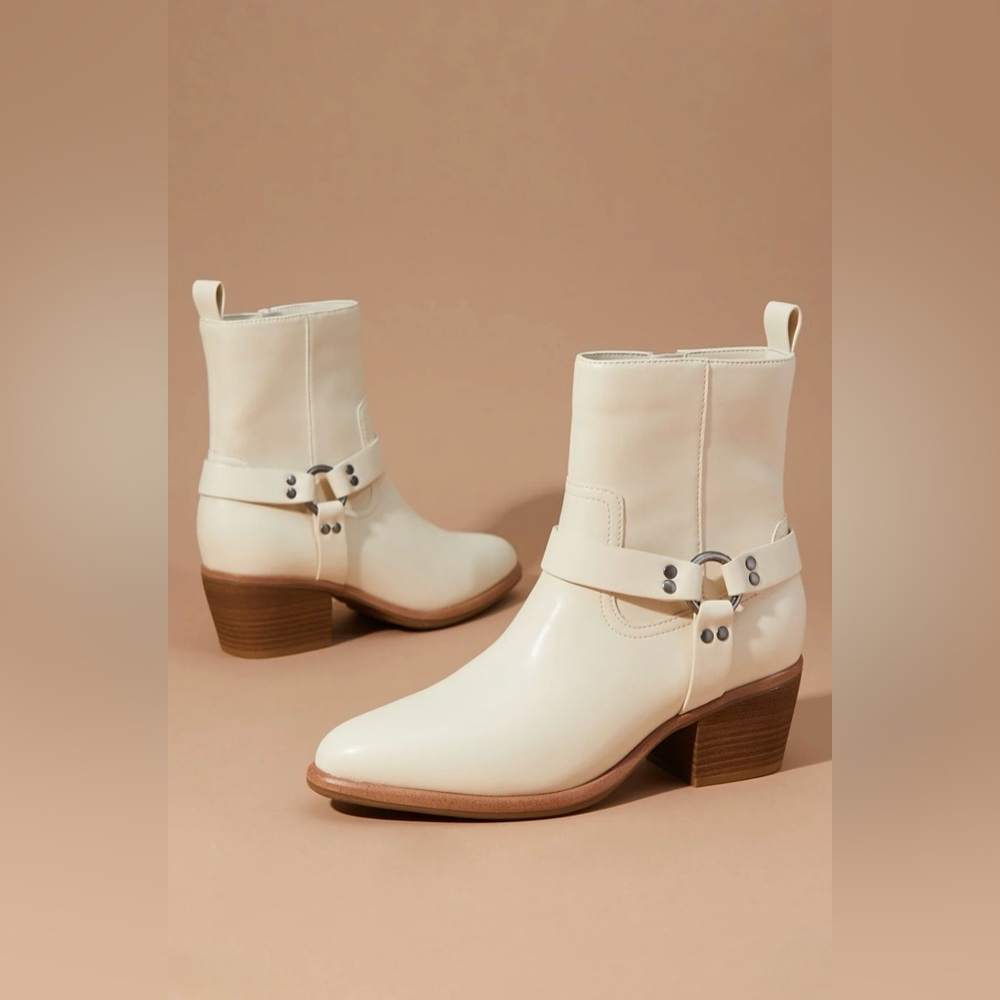 Altar’d State Dawn Buckle Boot Size 7